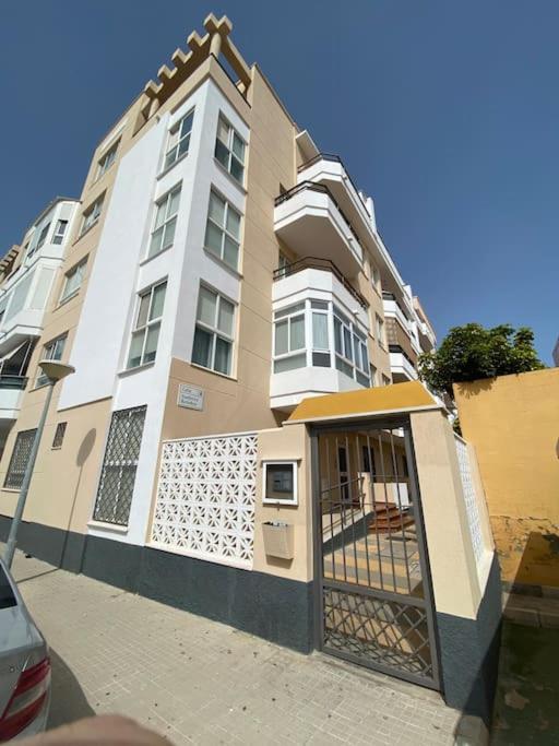 Apartamento A Unos Pasos De La Playa Rota Buitenkant foto