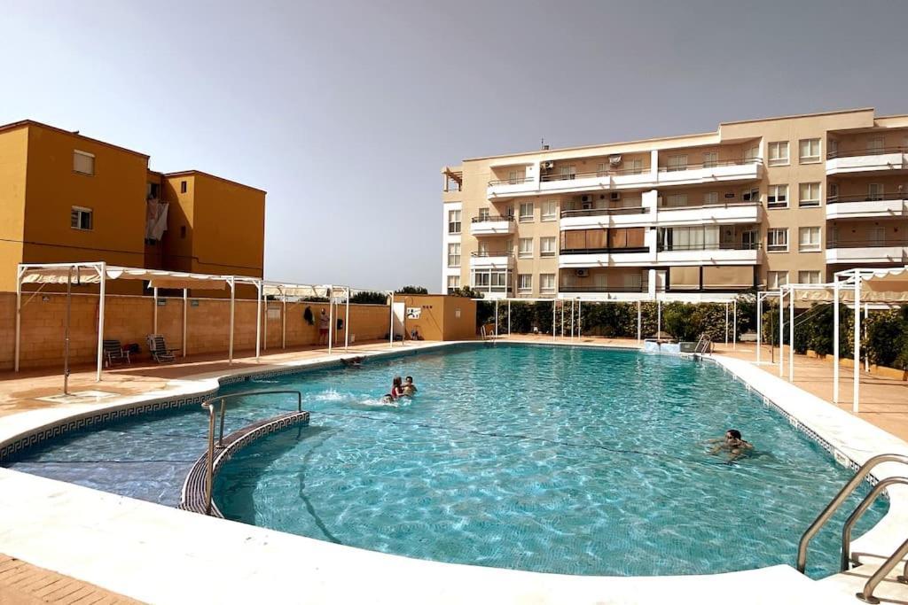 Apartamento A Unos Pasos De La Playa Rota Buitenkant foto